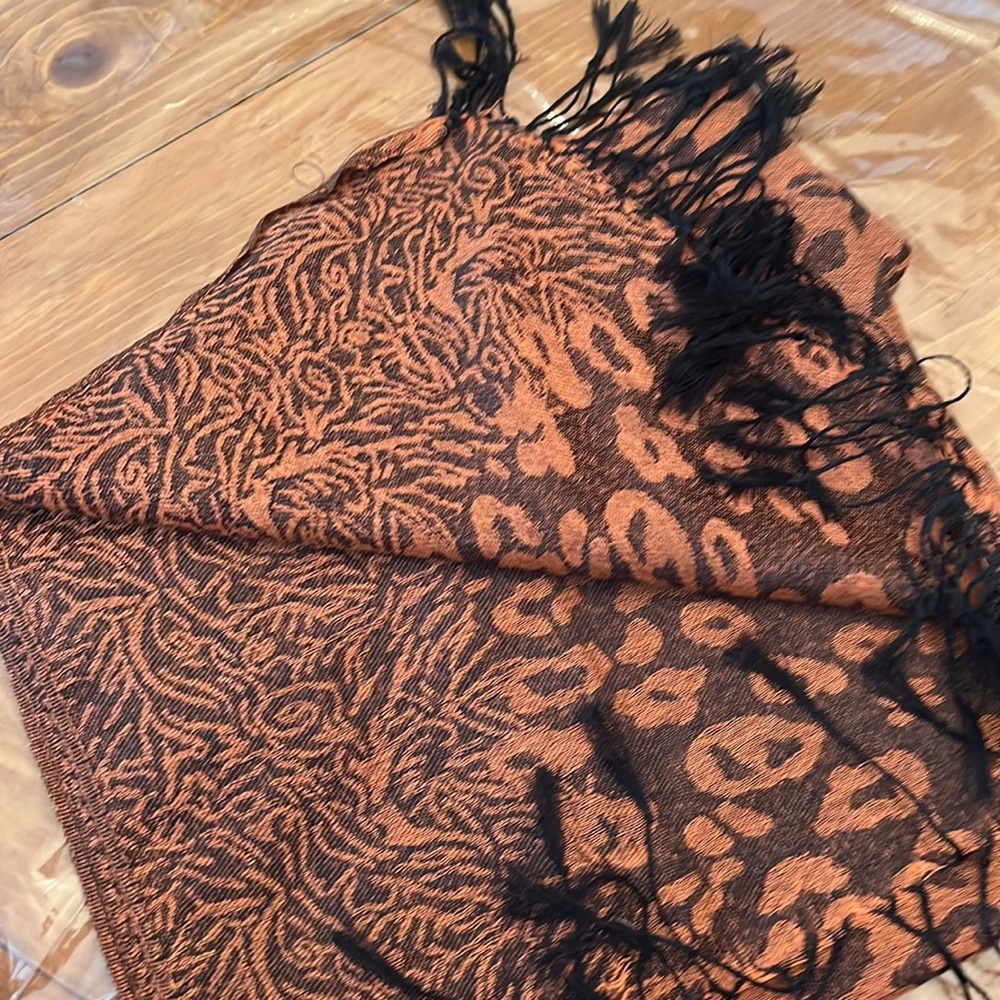 Scarf - Picture 3 of 3